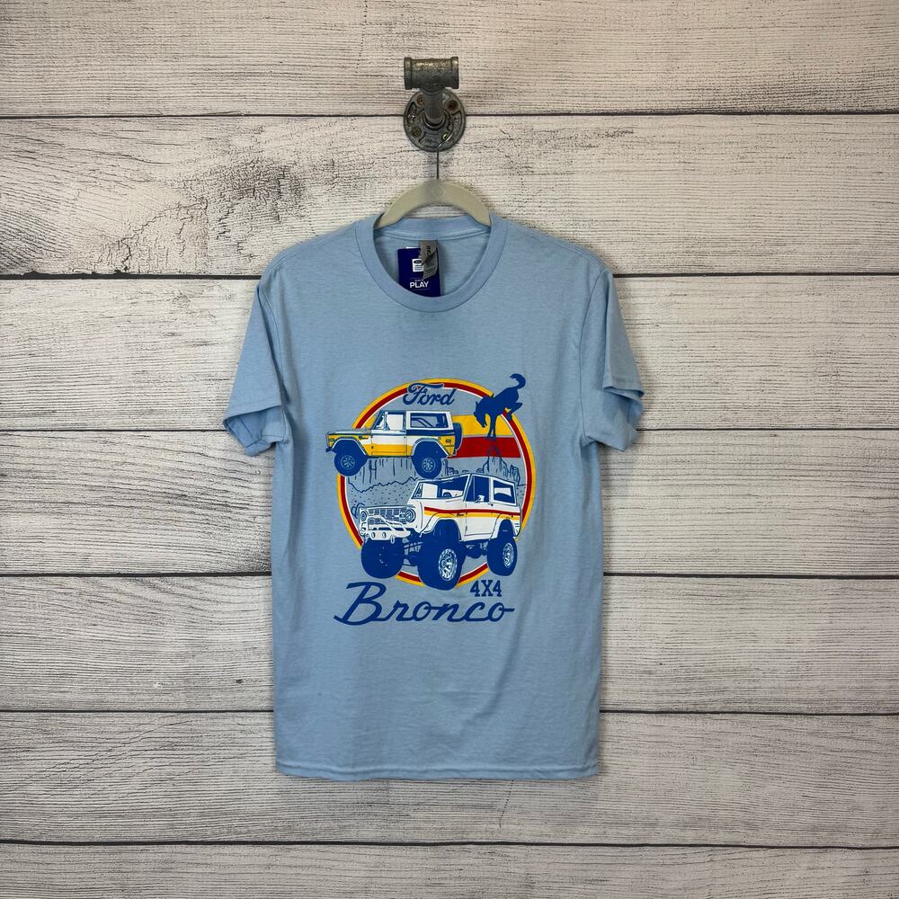 Gildan Ford Bronco Light Blue Graphic Cotton Short Sleeve T-Shirt Size Small